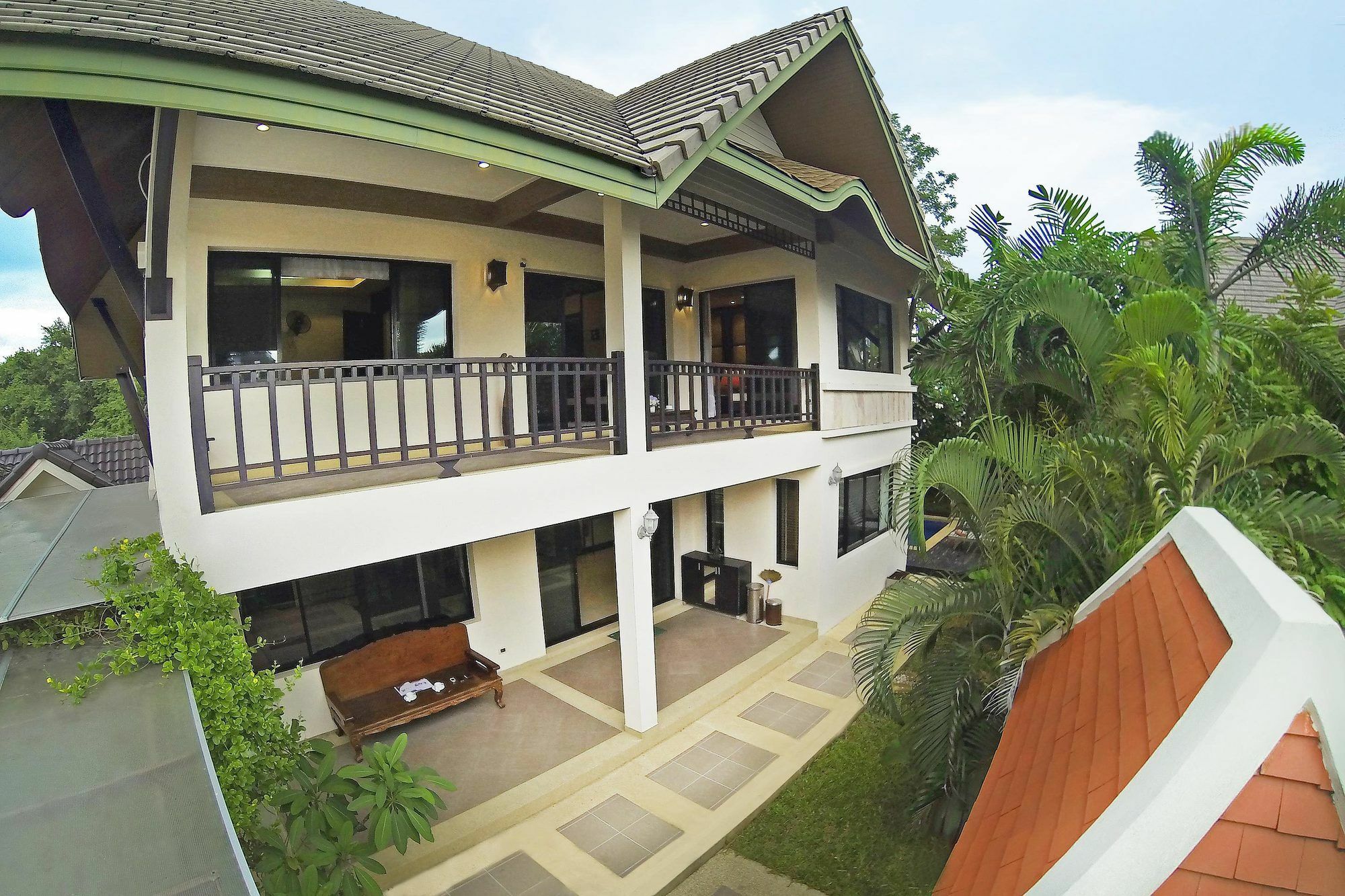 Baan Kon Lafun Villa *