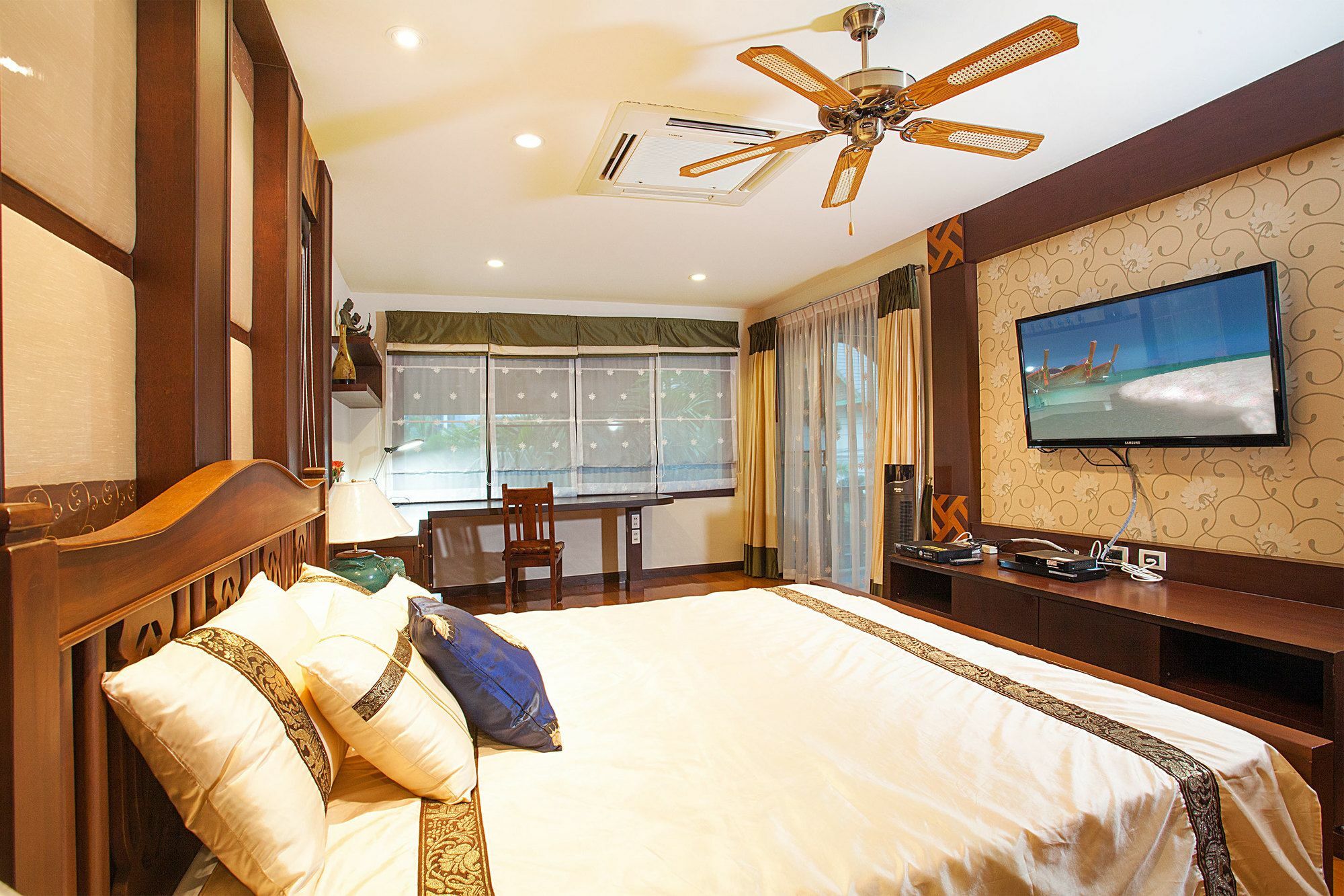Baan Kon Lafun Villa *